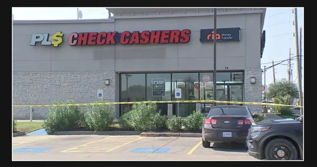 Woman Shot, Two Arrested After Robbery Outside Houston Check-Cashing Business